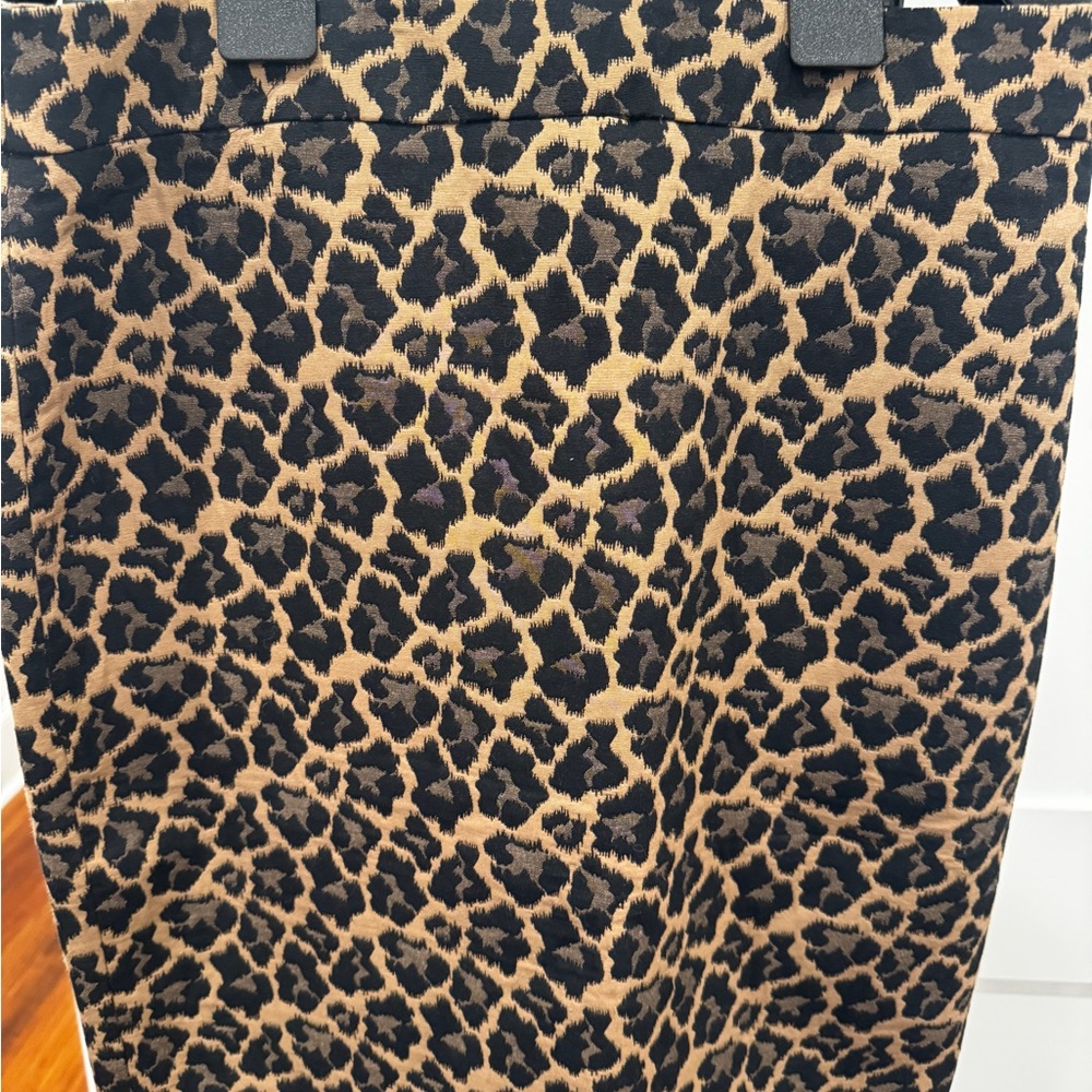 NWT Talbots Leopard Print Pencil Skirt - Picture 3 of 5